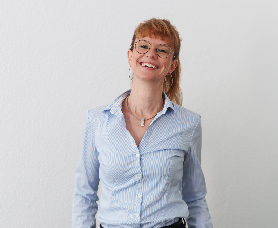 Dr Stephanie Kossow