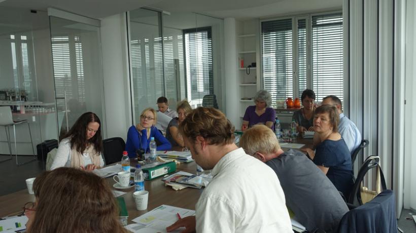Im Seminar bleibt ausreichend Zeit für Teilnehmerfragen. (Foto: PsyCura) Im Seminar bleibt ausreichend Zeit für Teilnehmerfragen. (Foto: PsyCura)