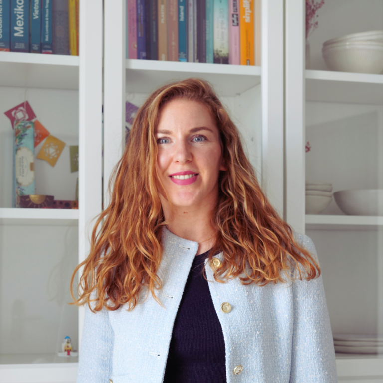 Profile picture for user Julia Dietze