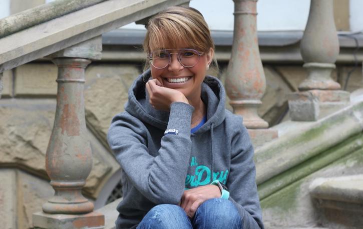 Regelmäßig postet Anke Glaßmeyer als @diepsychotherapeutin auf Instagram über Entstigmatisierung und psychologisches Wissen. (Foto: Anke Glaßmeyer)