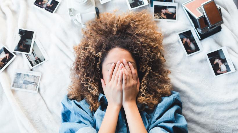 Die Fotografie birgt das Potential die eigene Identität, das Selbstbild, die Fremdwahrnehmung und eigene Ziele zu erforschen. (Foto: Ian Dooley – Unsplash.com)