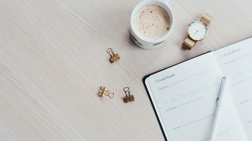 Kalender, Kaffeetasse, Uhr, Spangen