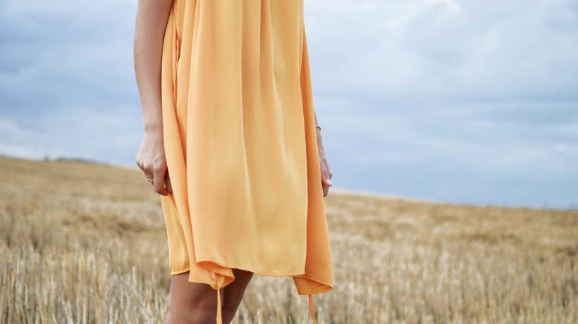 „Ihr könnt auf mich zählen!“ In der Follikelphase steigt die Ausdauer, Geduld sowie die Leistungs- und Widerstandsfähigkeit. (Foto: Tamara Bellis – Unsplash)