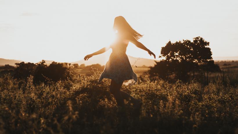 Such dir eine Musik aus, die dir Freude und Leichtigkeit schenkt. (Foto: Pexels.com)